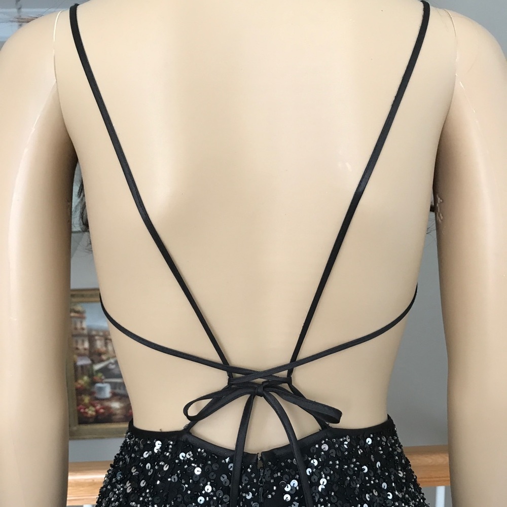 Scala Beautiful Sequin Gown - Picture 2 of 8